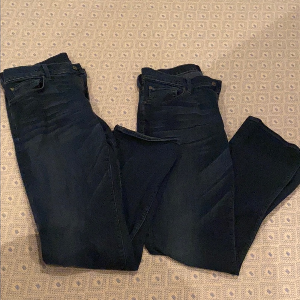 2 pairs of Men’s Jeans
